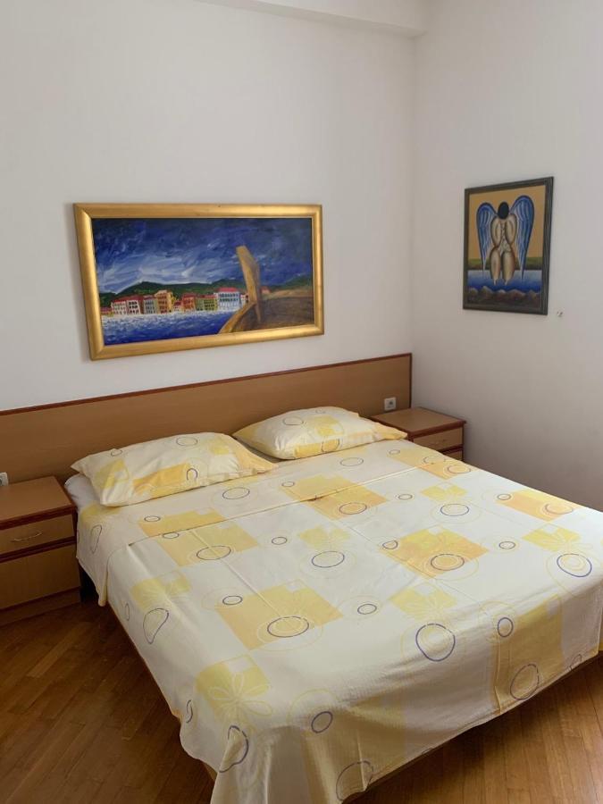 Apartments Epicentar Centar Baška Voda Exteriör bild